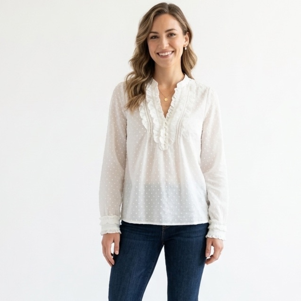 Old Navy Off White Swiss Dot Ruffle Blouse | Romantic Boho V-Neck Top Medium
